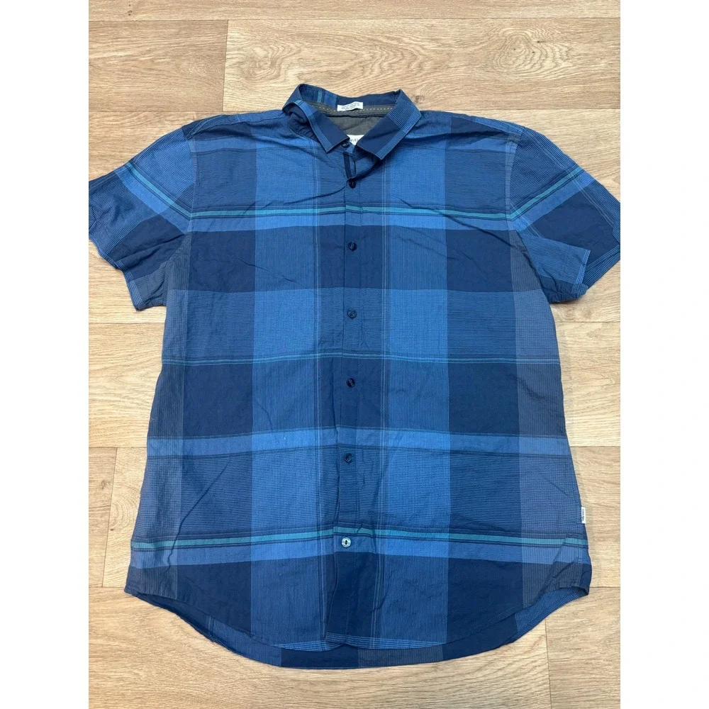Calvin Klein Mens XL Slim Fit Blue Plaid Short Sleeve Button Down Cotton Shirt